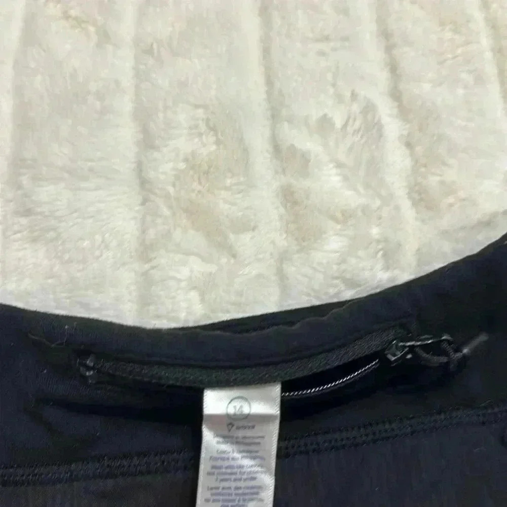 Ivivva Shorts - Picture 4 of 6